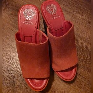 Vince Camuto Women's Red/Orange Wesges